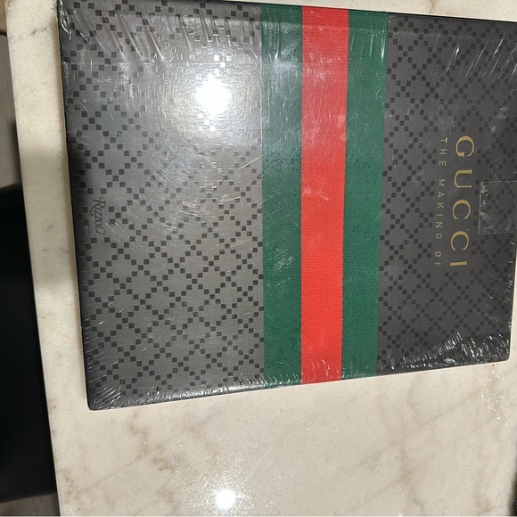 NEW The Making of Gucci Hardcover Book 🎁gift with $75 or more designer purchases - Picture 9 of 9